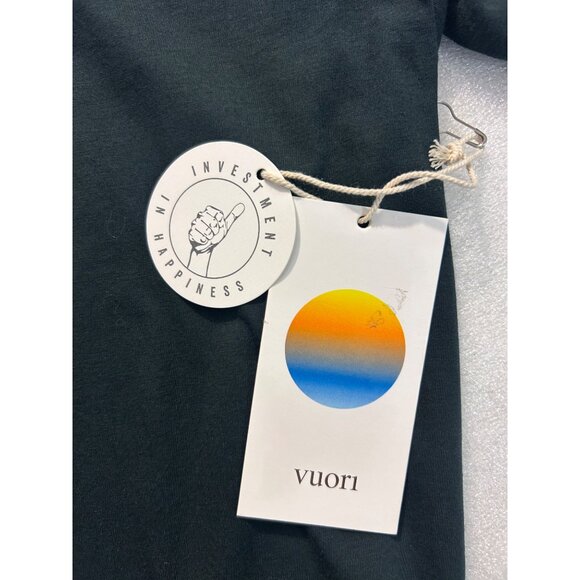 Vuori Long-Sleeve Feather Tee Washed Black Small NWT - Picture 7 of 8